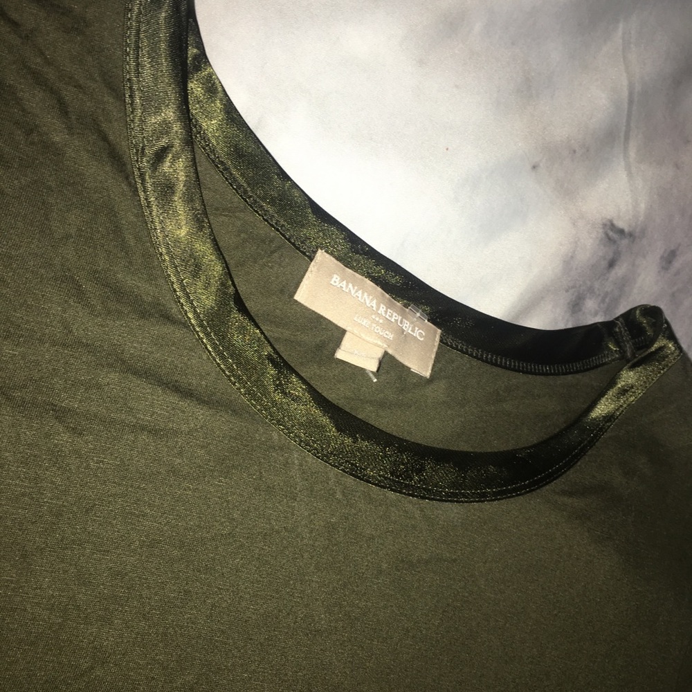 Banana republic olive green shirt